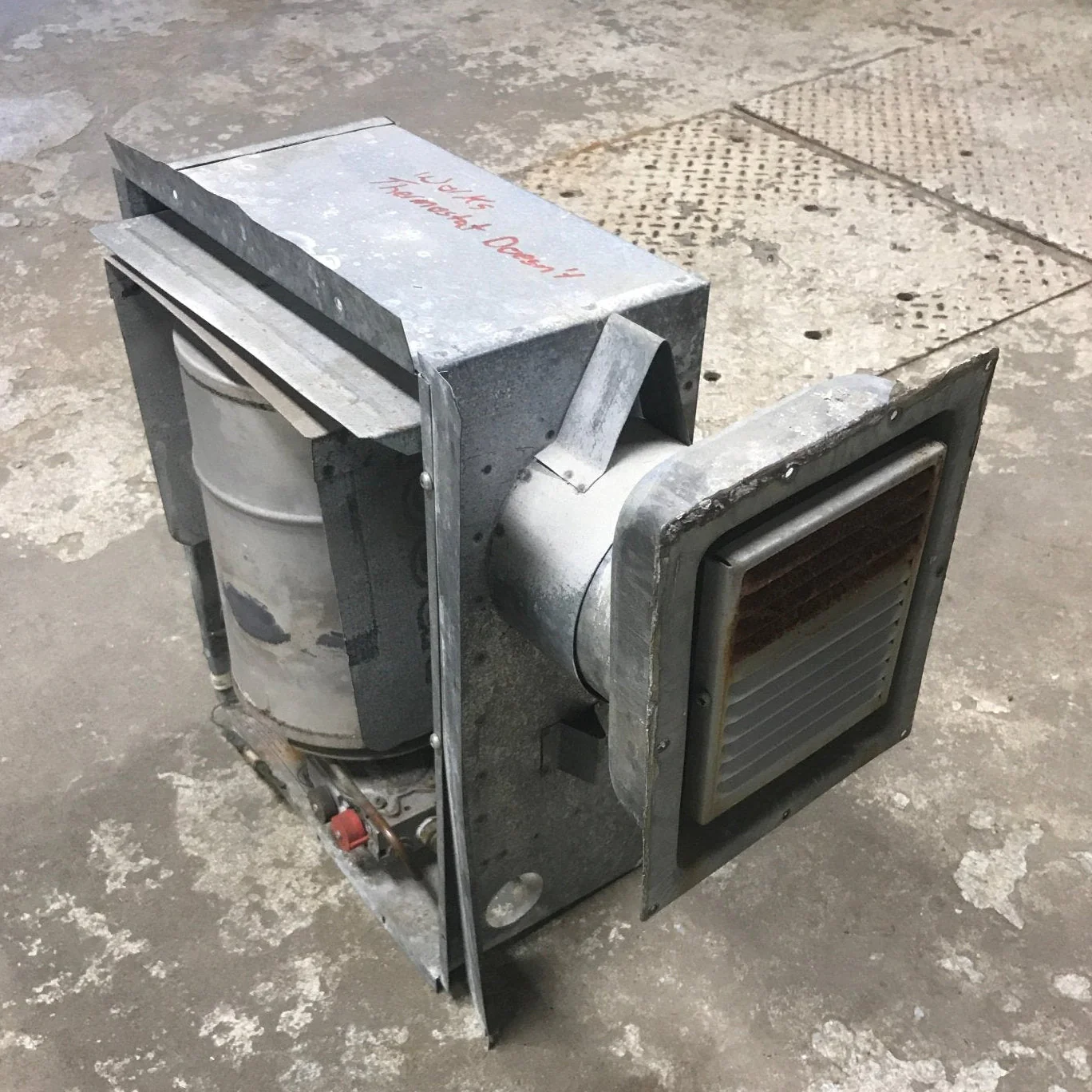 10,000 BTU ATWOOD HYDROFLAME AR5-10XR Gravity furnace THERMOSTAT NOT WORKING, WILL NOT TURN OFF AT DESIRED TEMPERATURE OTHERWISE WORKS GREAT - Image 2