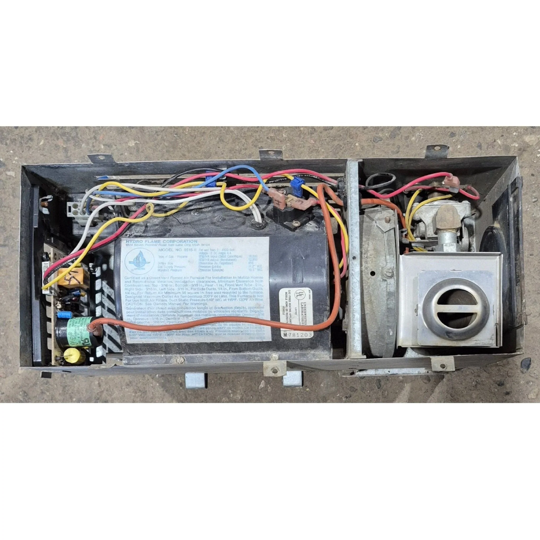 16,000 BTU Used Atwood/ Hydro Flame Propane Furnace - 8516-II