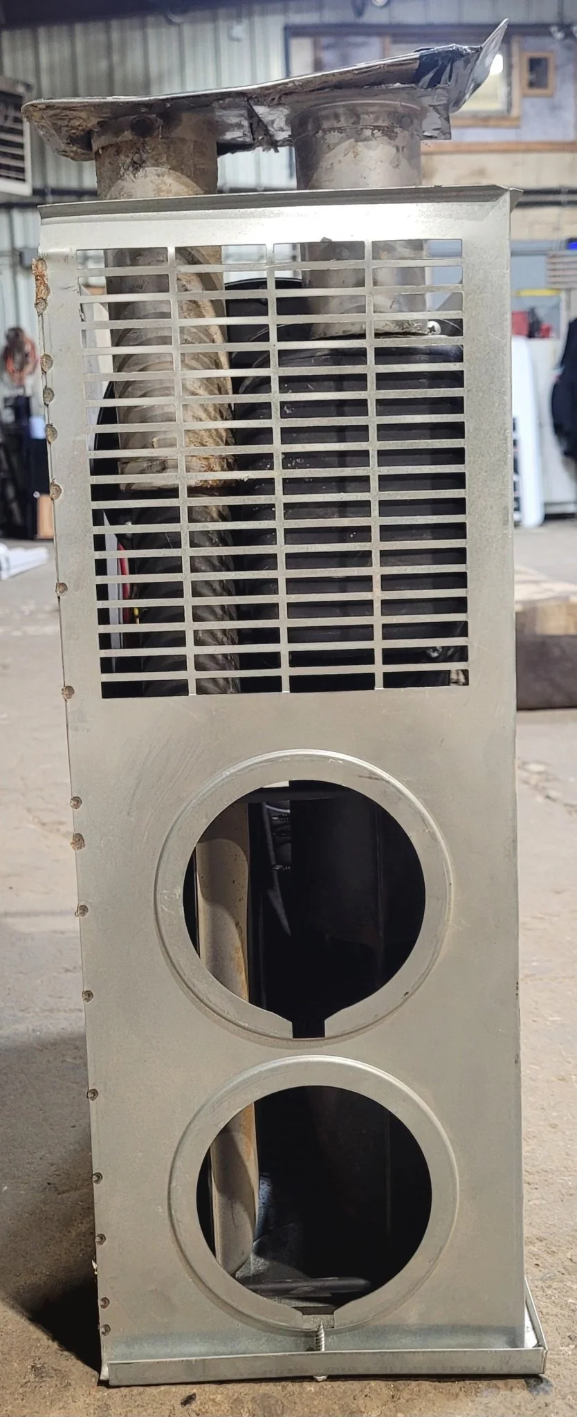 20,000 BTU Used Suburban RV Propane Furnace - SF-20F - Image 4