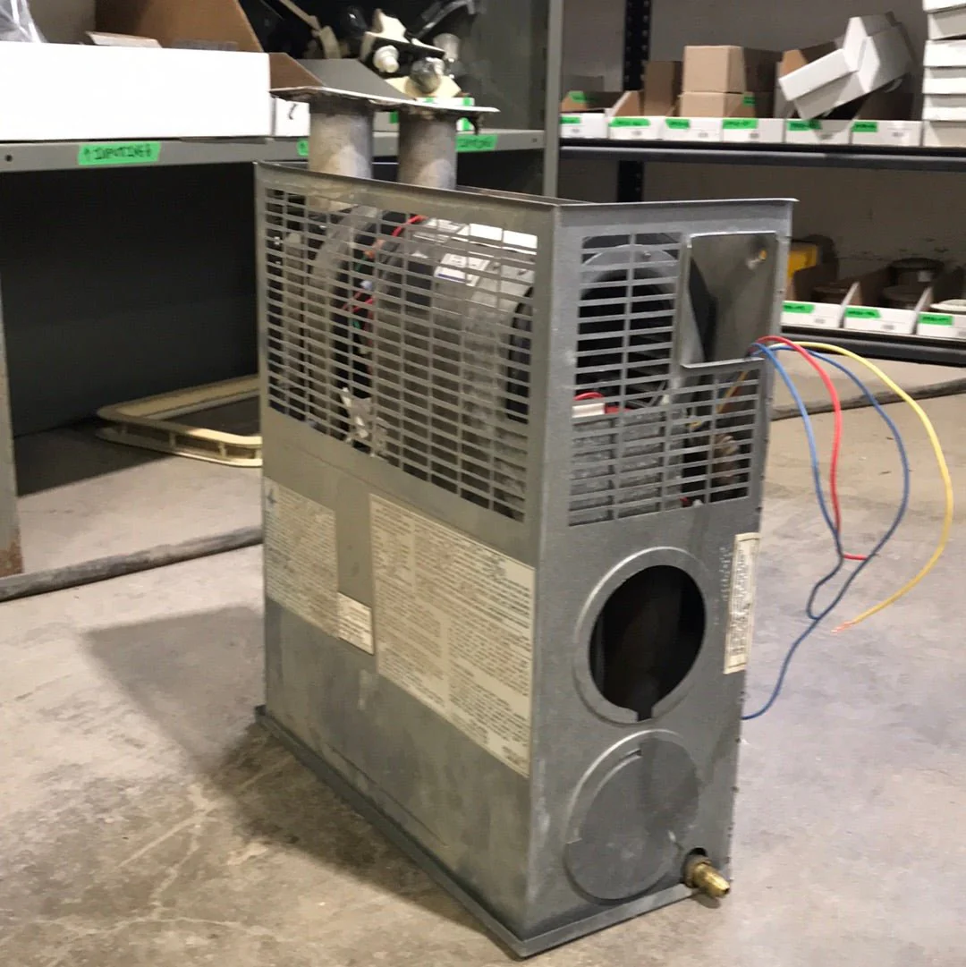 20000 BTU USED Suburban RV Propane Furnace - SF-20F - Image 4