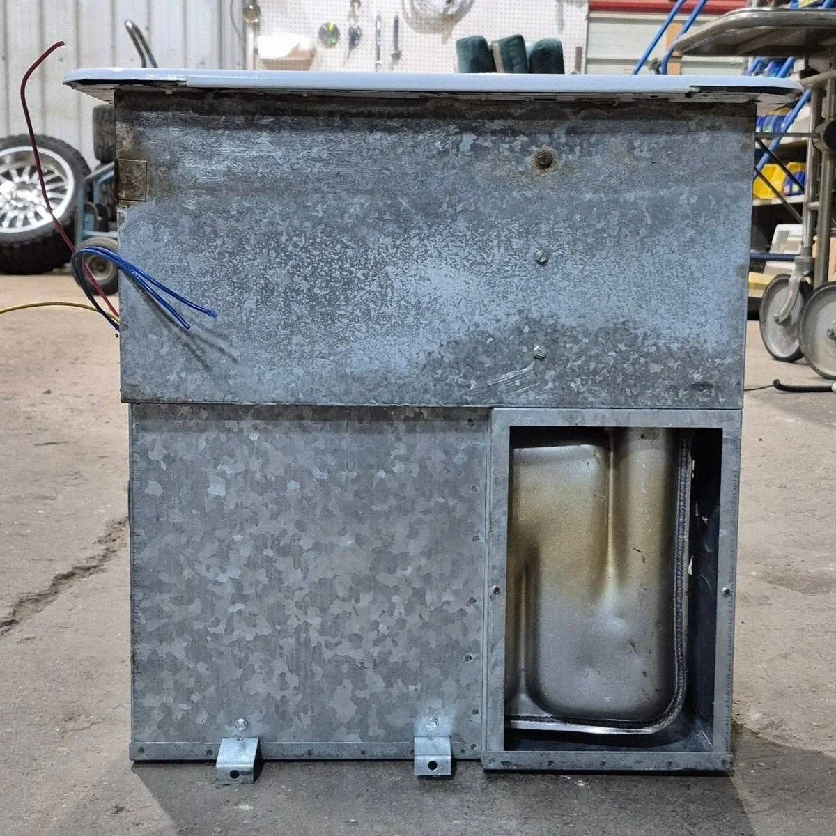 25,000 BTU Used Atwood / Hydro Flame RV Propane Furnace - 8525-III-DCLP - Image 5