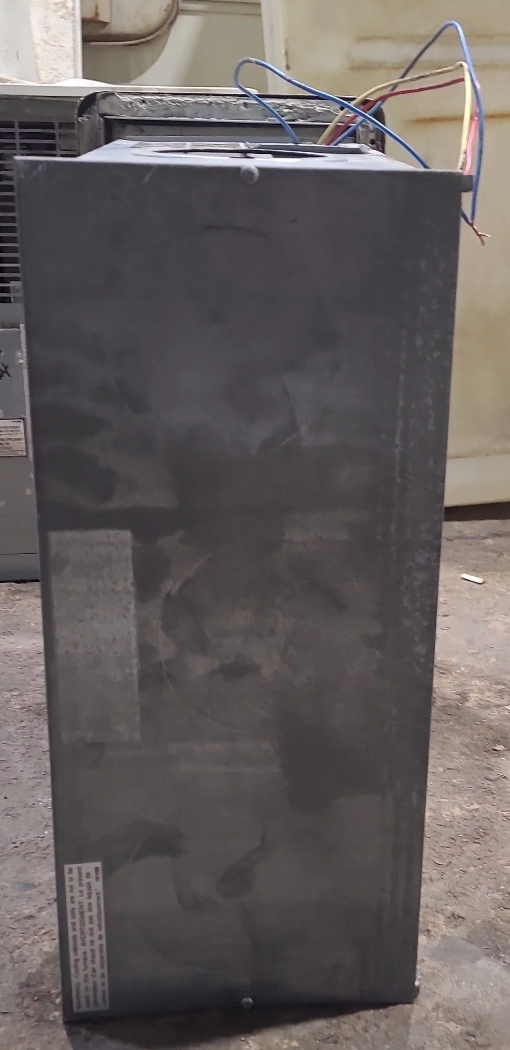 25,000 BTU USED SF-25 Suburban RV Propane Furnace - Image 8