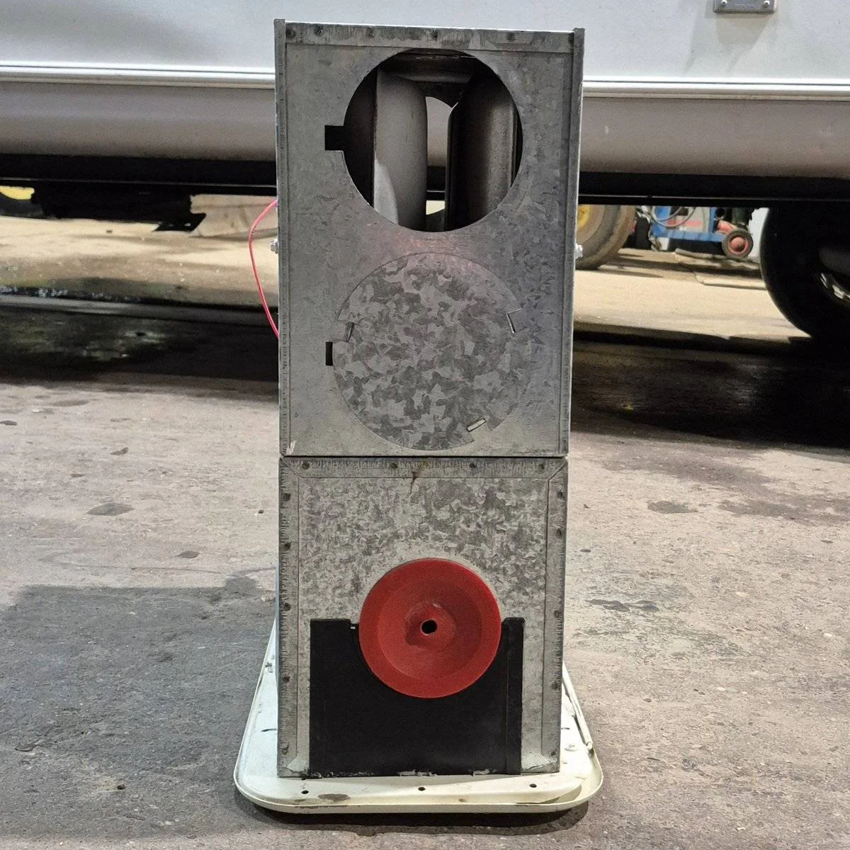 25000 BTU Used Atwood / Hydro Flame Propane Furnace - 8525-III - Image 9