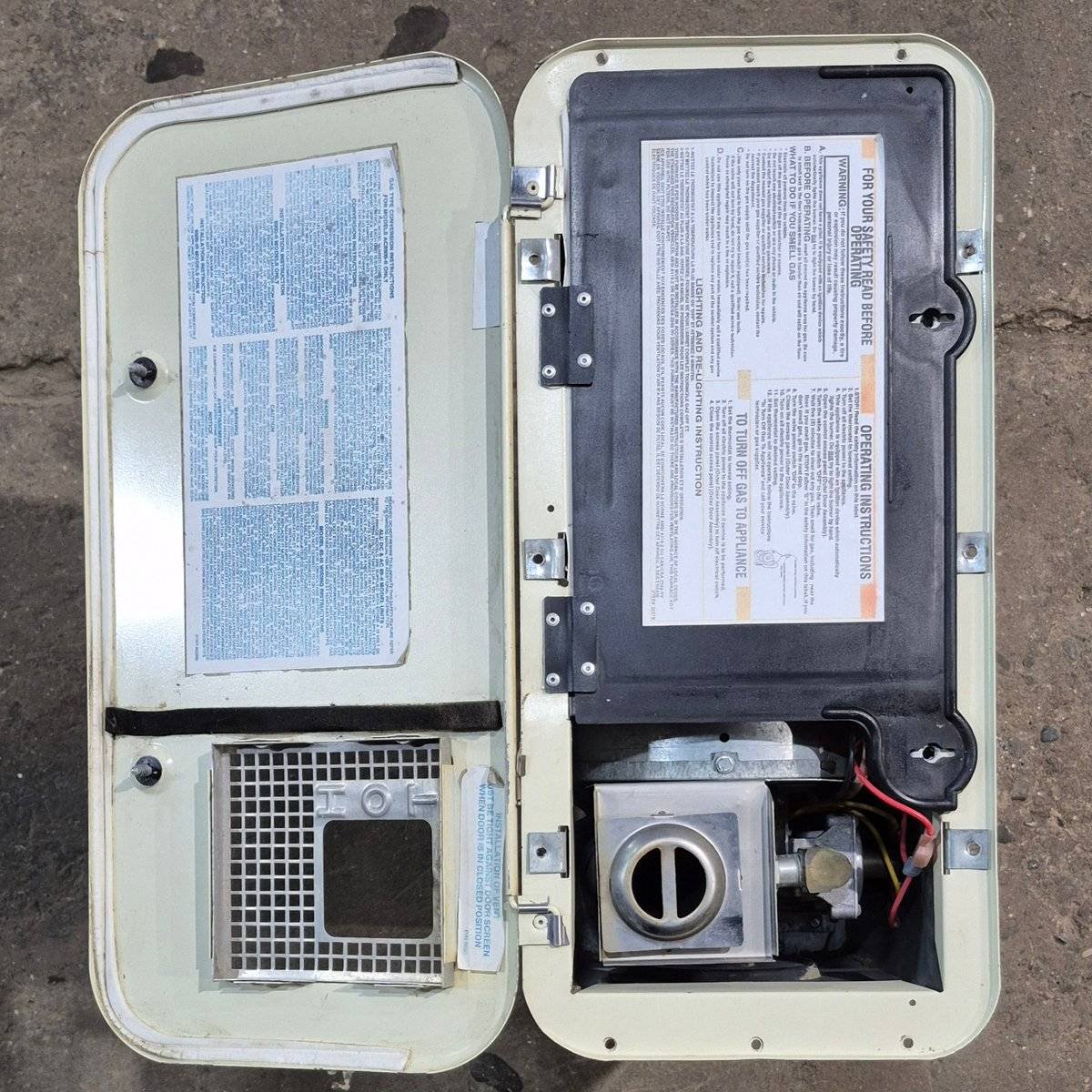 25000 BTU Used Atwood / Hydro Flame Propane Furnace - 8525-III - Image 2