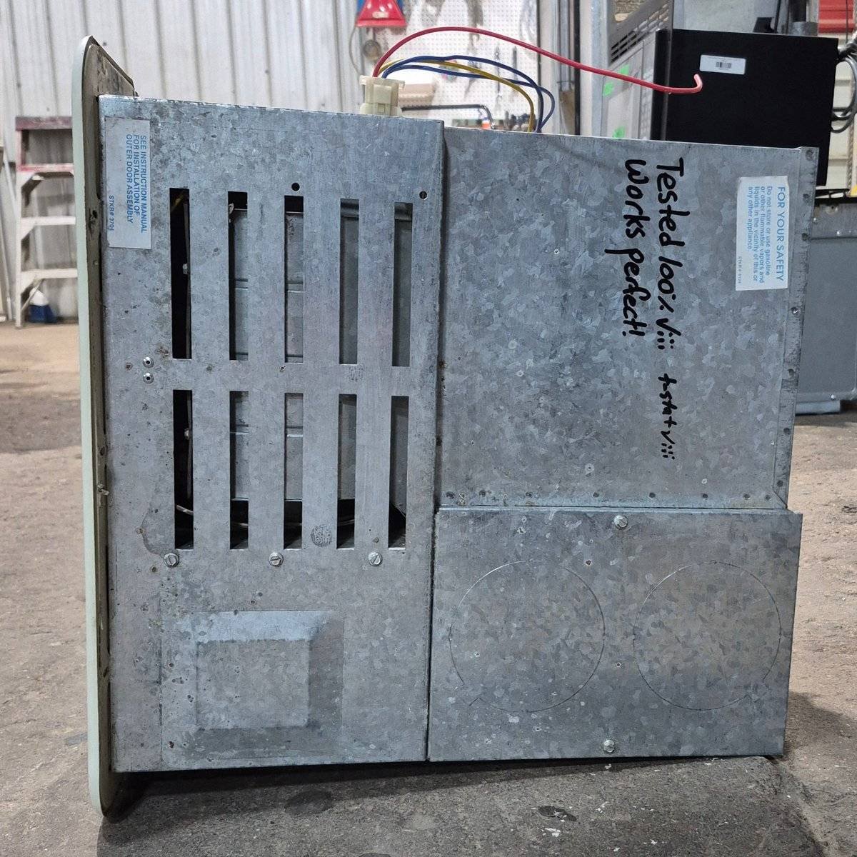 25000 BTU Used Atwood / Hydro Flame Propane Furnace - 8525-III - Image 6