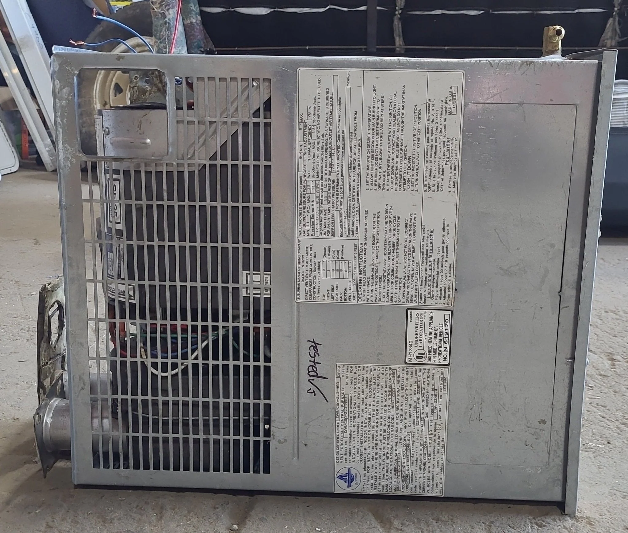 25,000 BTU Used Suburban RV Propane Furnace - SF-25F - Image 4