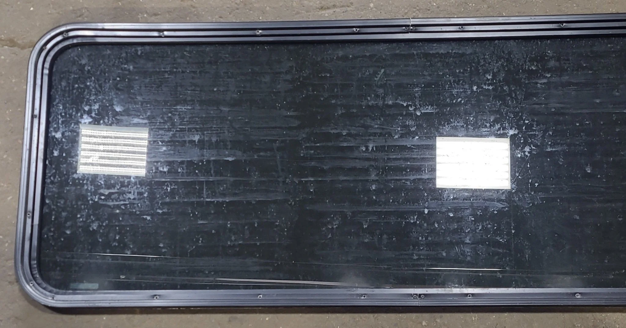 Black Radius Non-Opening Window : 60 1/4" W x 21 3/4" H x 1" D - Image 5
