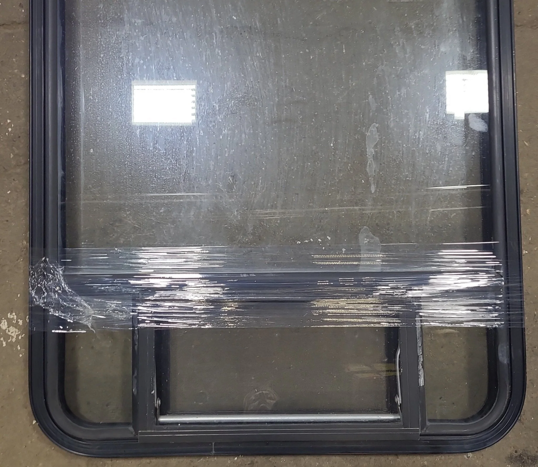 Black Radius Opening Window : 29 1/2" W X 41 1/2" H X 1 7/8" D - Image 3