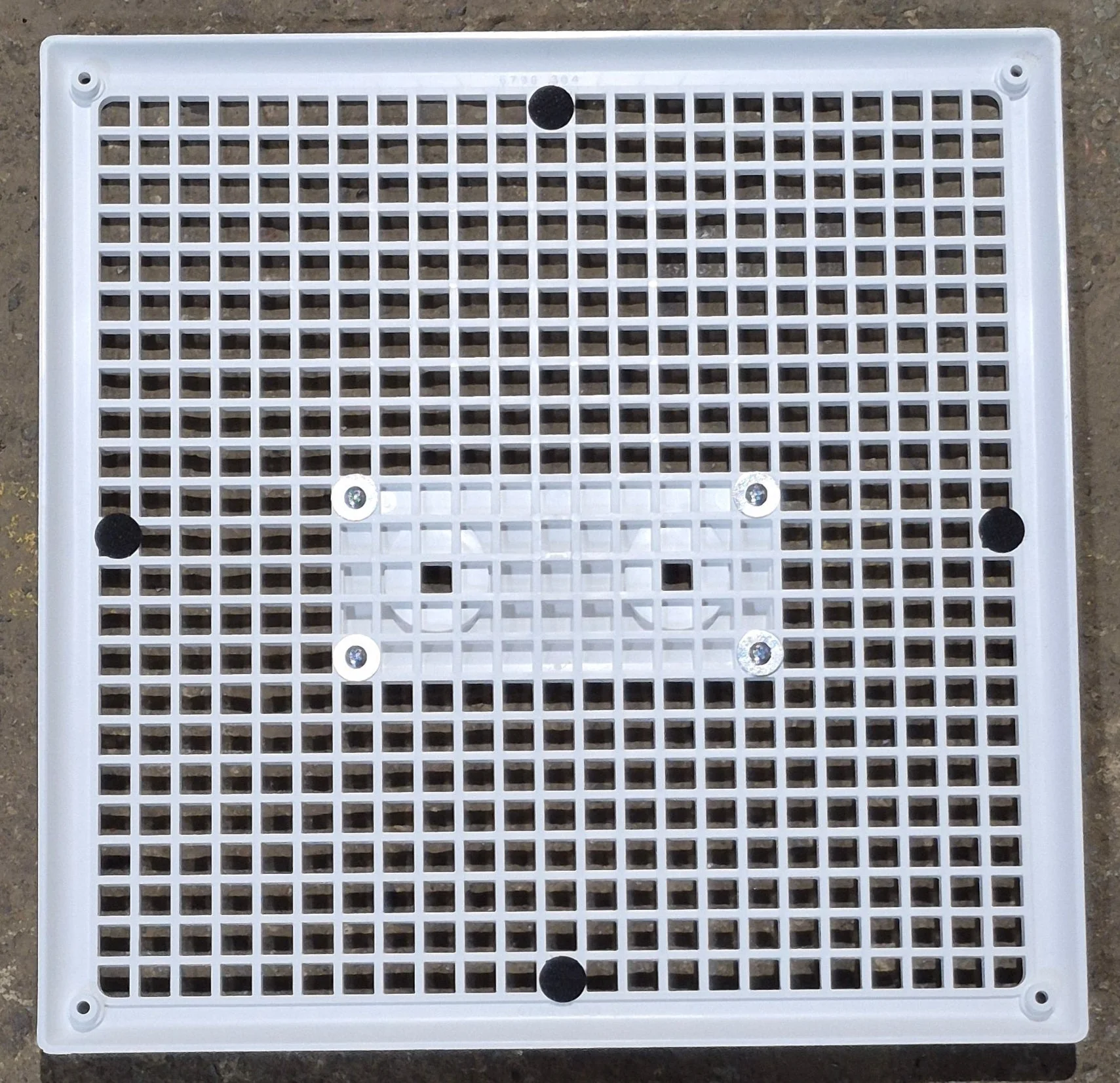Coleman Mach 8330-4081 Air Conditioner Ceiling Assembly Grille - Image 2