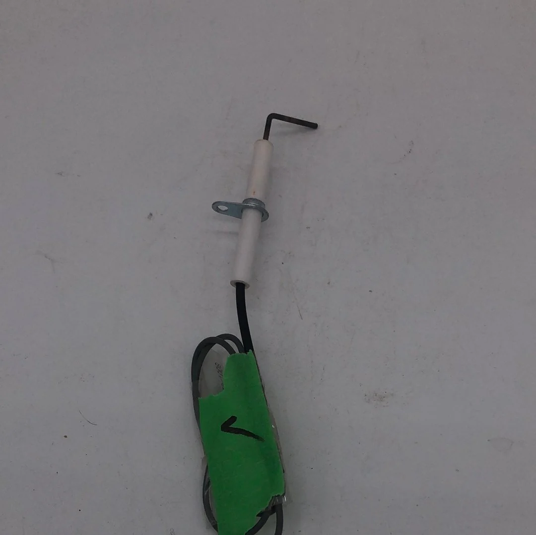 Used Dometic Electrode / Ignitor With Lead Wire - 2932781012