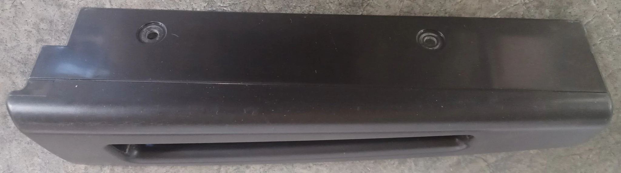 Used Dometic Refrigerator Door Handle - Right Hand Side Freezer/ Left Hand Side Refrigerator - 3851159040 - Image 3