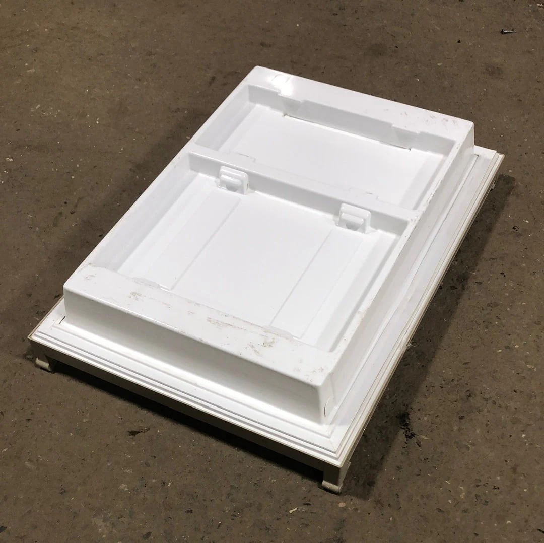 Used Dometic Refrigerator Door, Good Used Shape - 2932561141 , 22 1/2" W x 16 3/4" H - Image 9