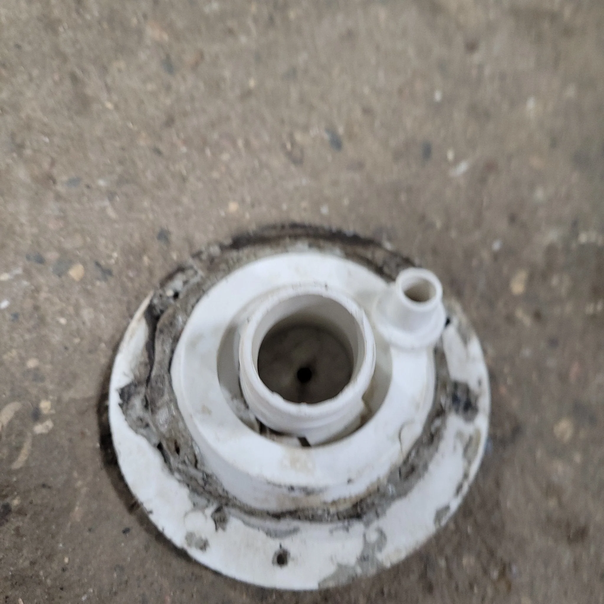 Used Water Inlet/ Gravity Dish - Image 3