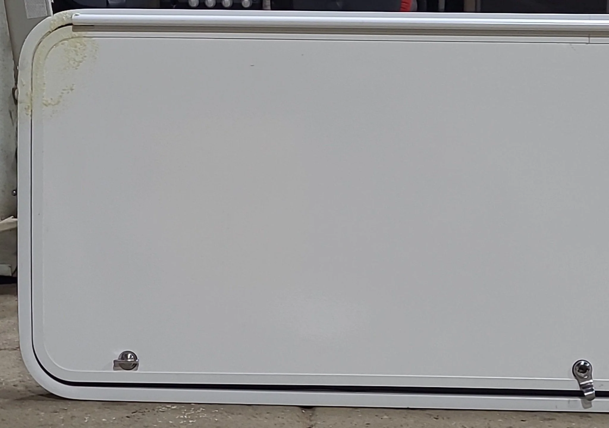Radius Cornered Cargo Door 65 5/8" x 21 1/4" x 1 7/8" D - Image 3