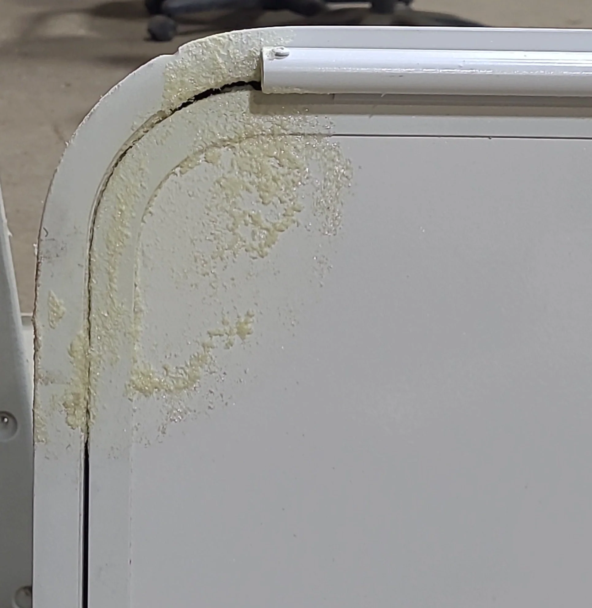 Radius Cornered Cargo Door 65 5/8" x 21 1/4" x 1 7/8" D - Image 4
