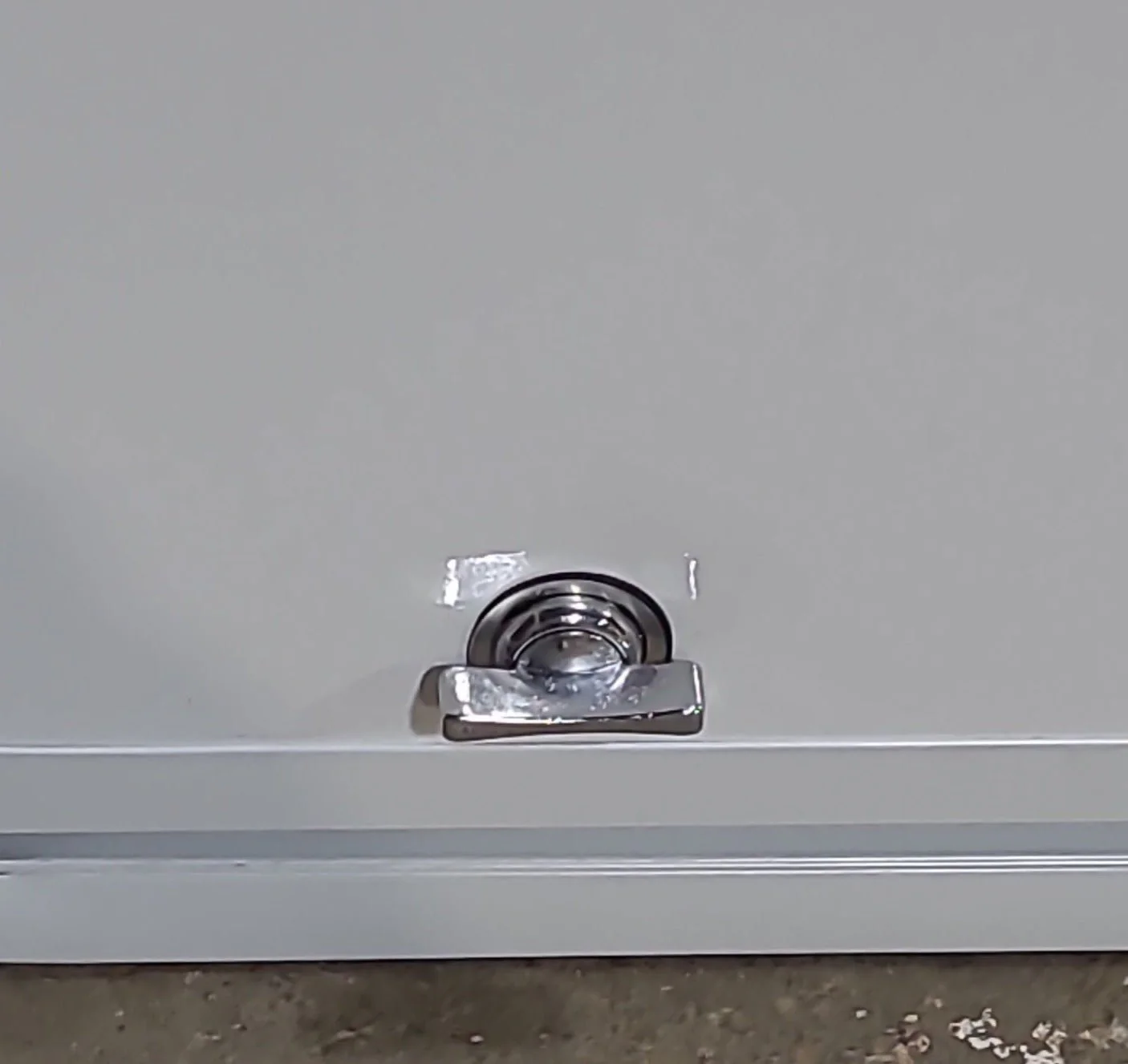 Radius Cornered Cargo Door 65 5/8" x 21 1/4" x 1 7/8" D - Image 5