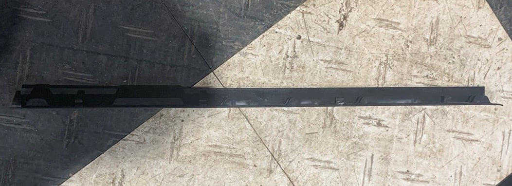 Used Dometic Fridge Door Panel Holder Decorative Strip, Black, Non-Branded - 38509191133