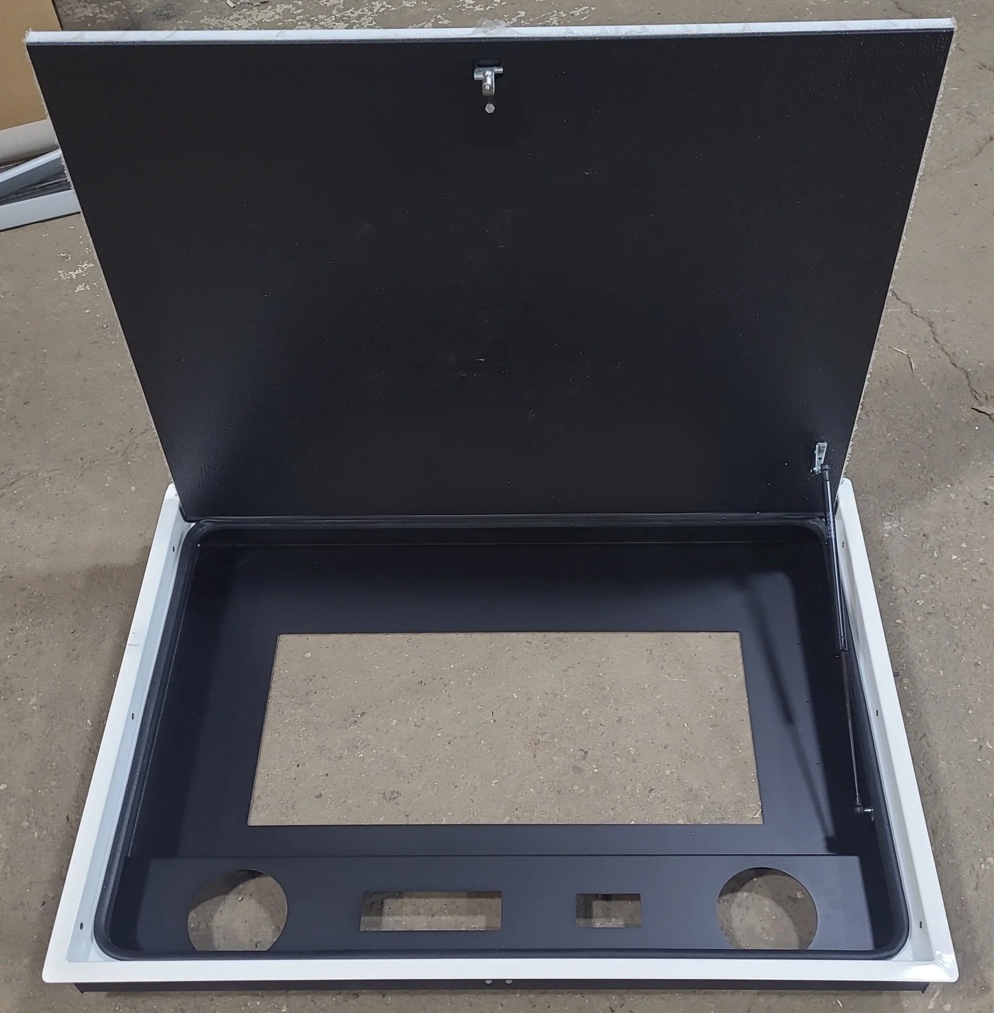 Square Cornered Entertainment Compartment with Cargo Door - Image 3