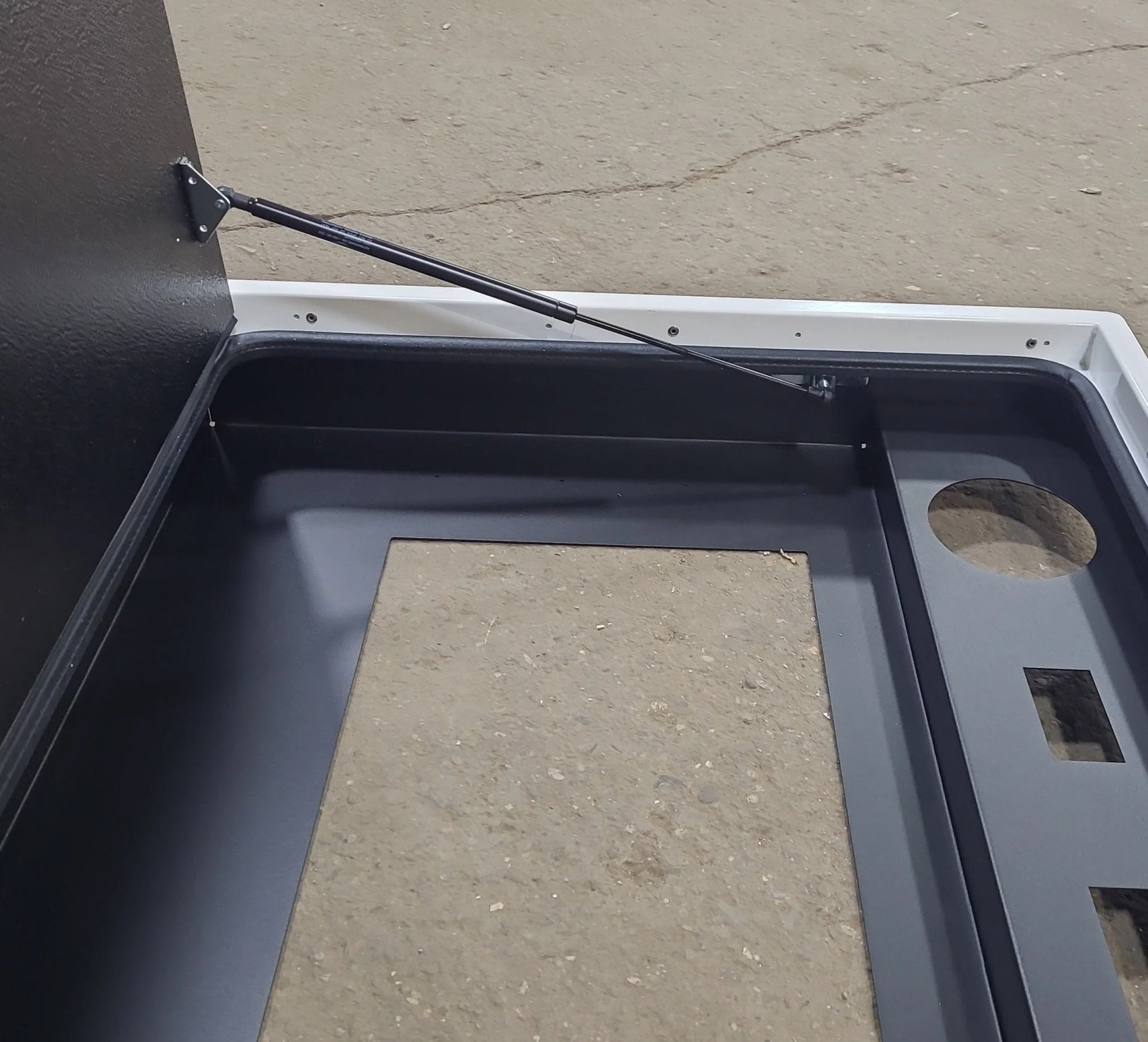 Square Cornered Entertainment Compartment with Cargo Door - Image 5