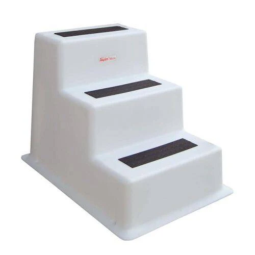 Taylor Made StepSafe Dock Step - 300 lb Weight Capacity - 47300