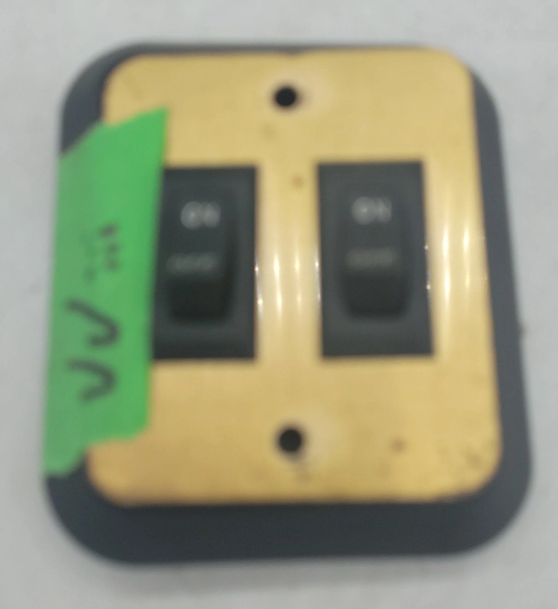 Used 12v RV Double Light Switch