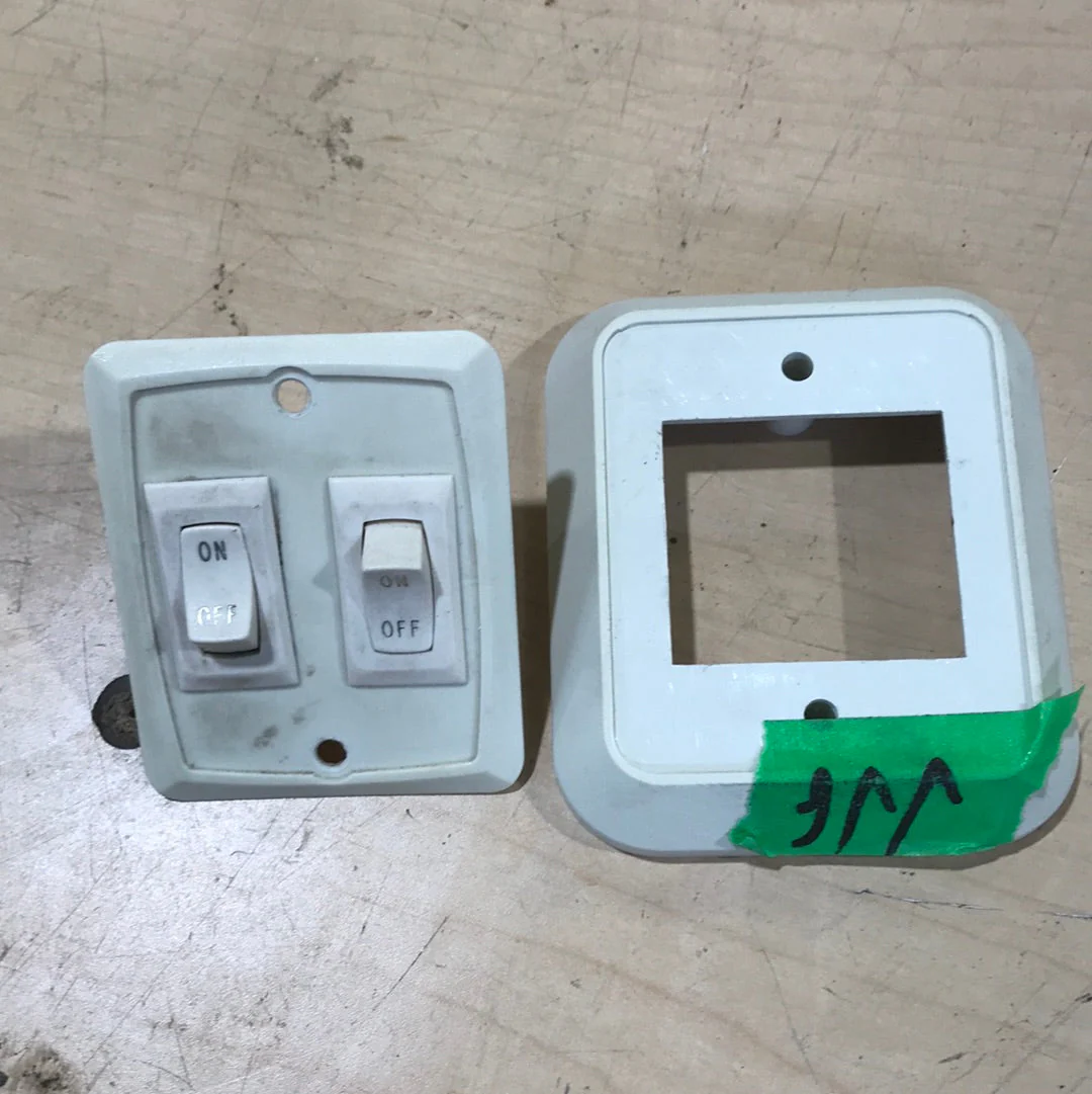 Used 12V RV DOUBLE Light Switch - Image 3
