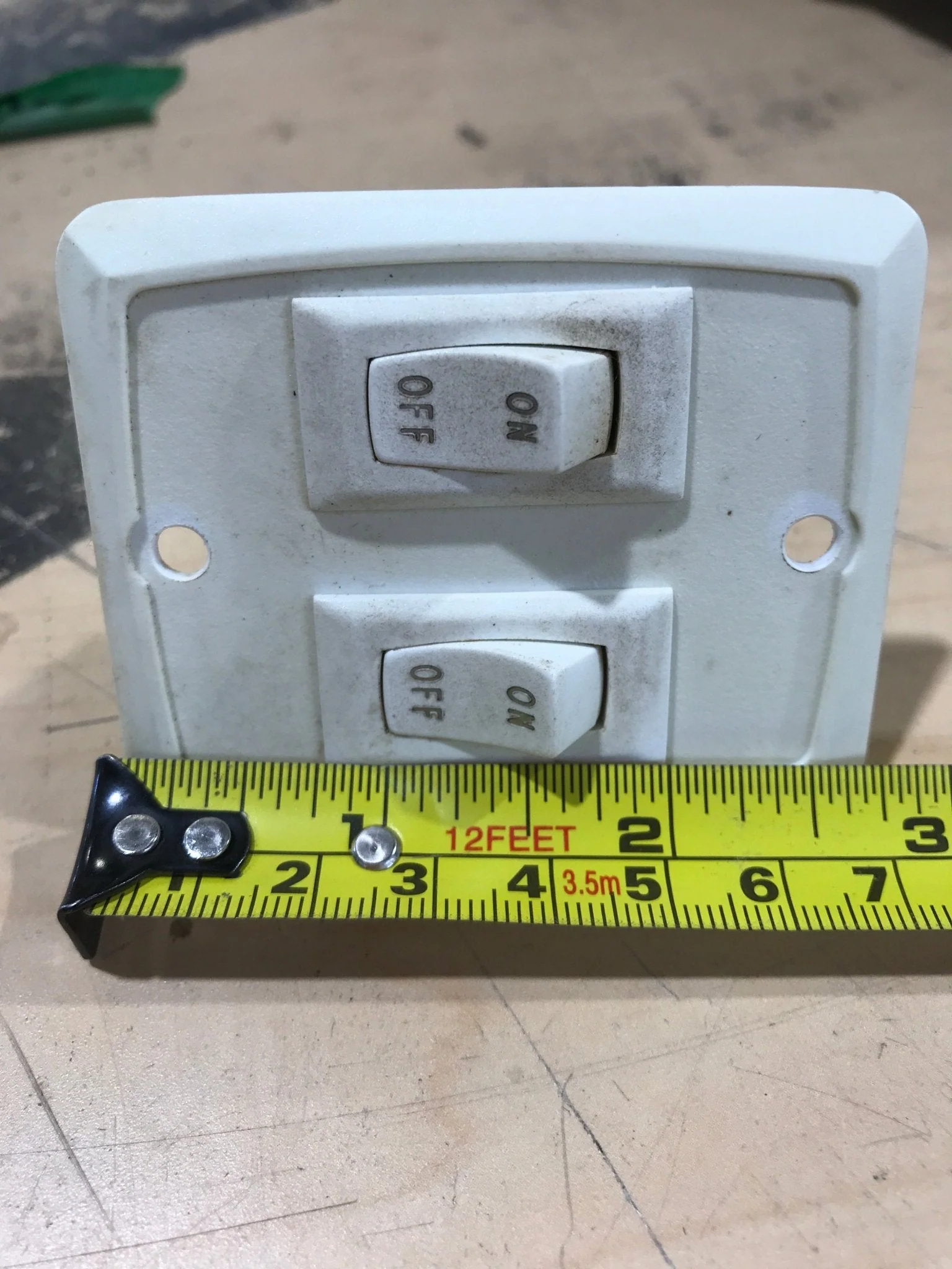 Used 12v RV Double Light Switch - Image 4