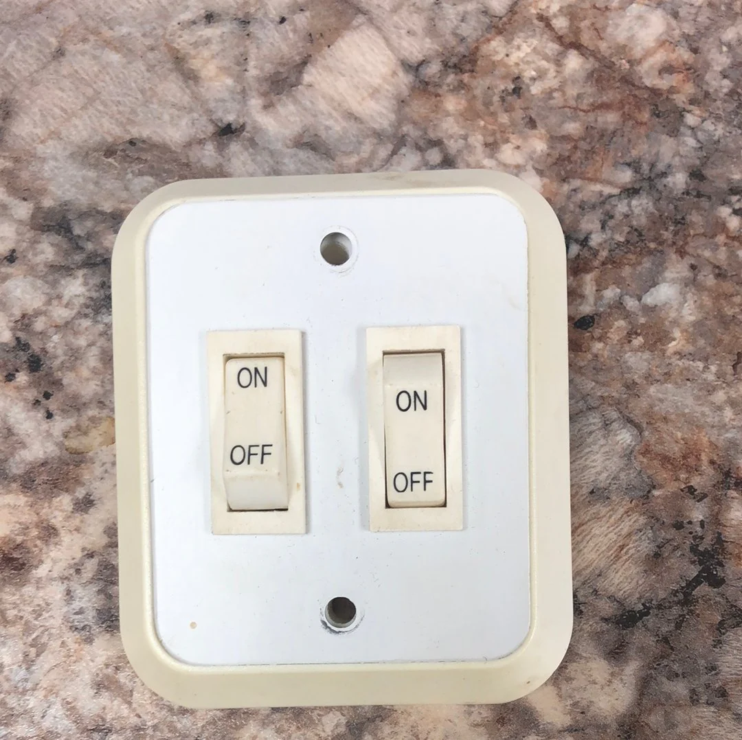 Used 12v RV Double Light Switch