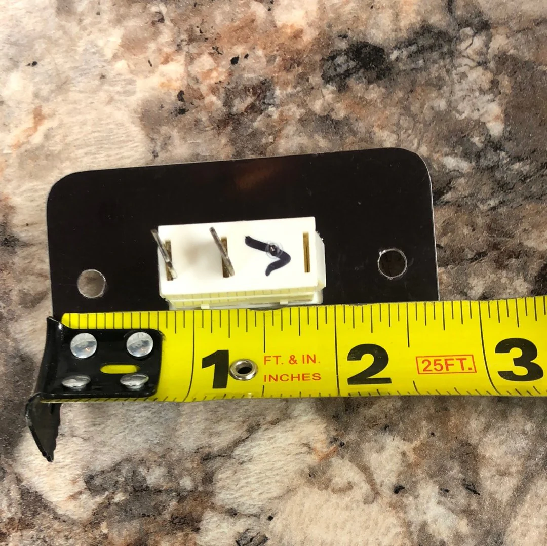 Used 12v RV Single Light Switch - Image 5