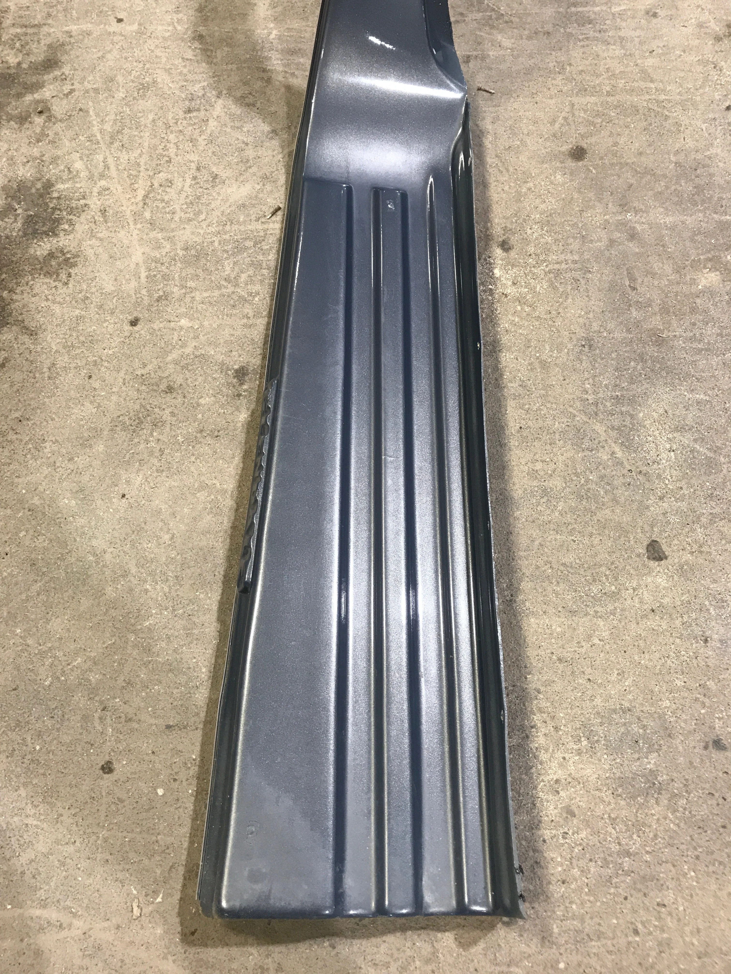 Used 1990 FORD F350 Motorhome Front Fender Running Board - Drivers Side - Image 2