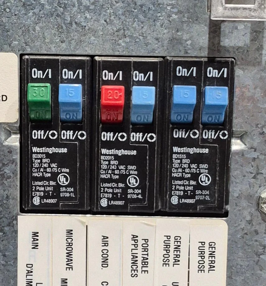 Used 30 AMP Magnetek DC Distribution Panel - Model 80 - Image 4