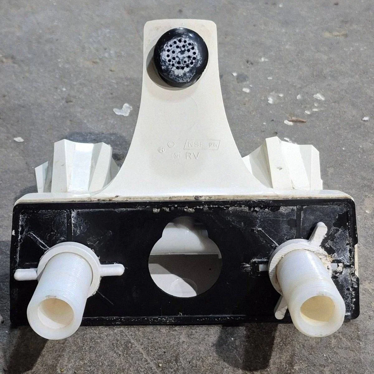 Used 4" Bathroom Faucet, Bone, Bone Knobs - Image 2