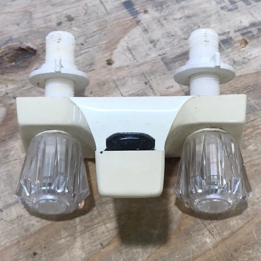 Used 4" Bathroom Faucet, Bone, Clear Knobs - Image 2