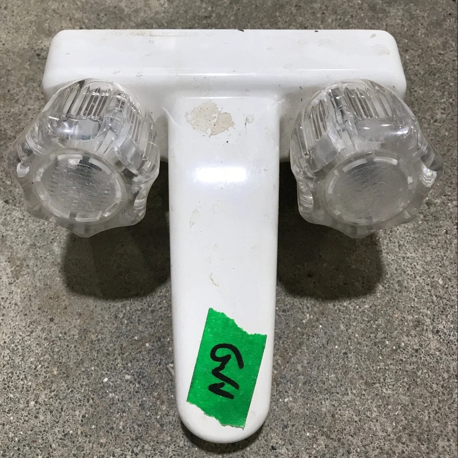 Used 4" Bathroom Faucet, Off-White, Clear Knobs
