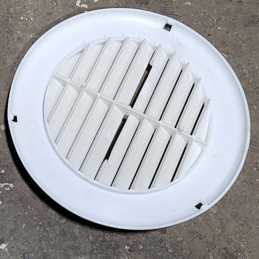Used Single 5” Off White A/C Ducting- Single - Image 2