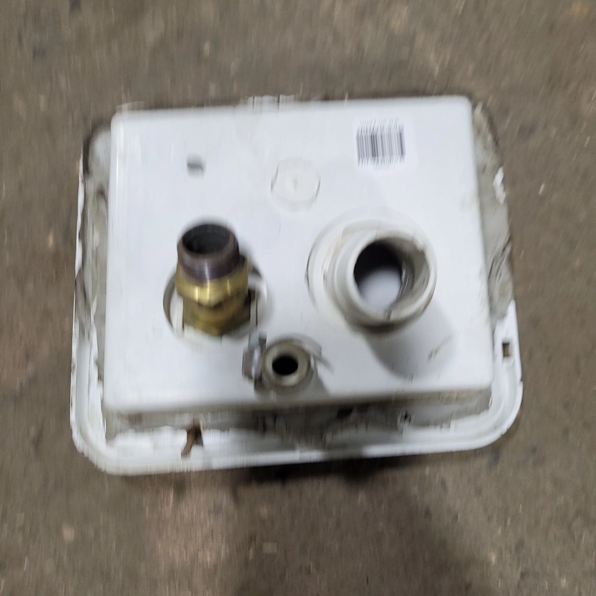 Used 7 1/2" W RV Water inlet - Image 3