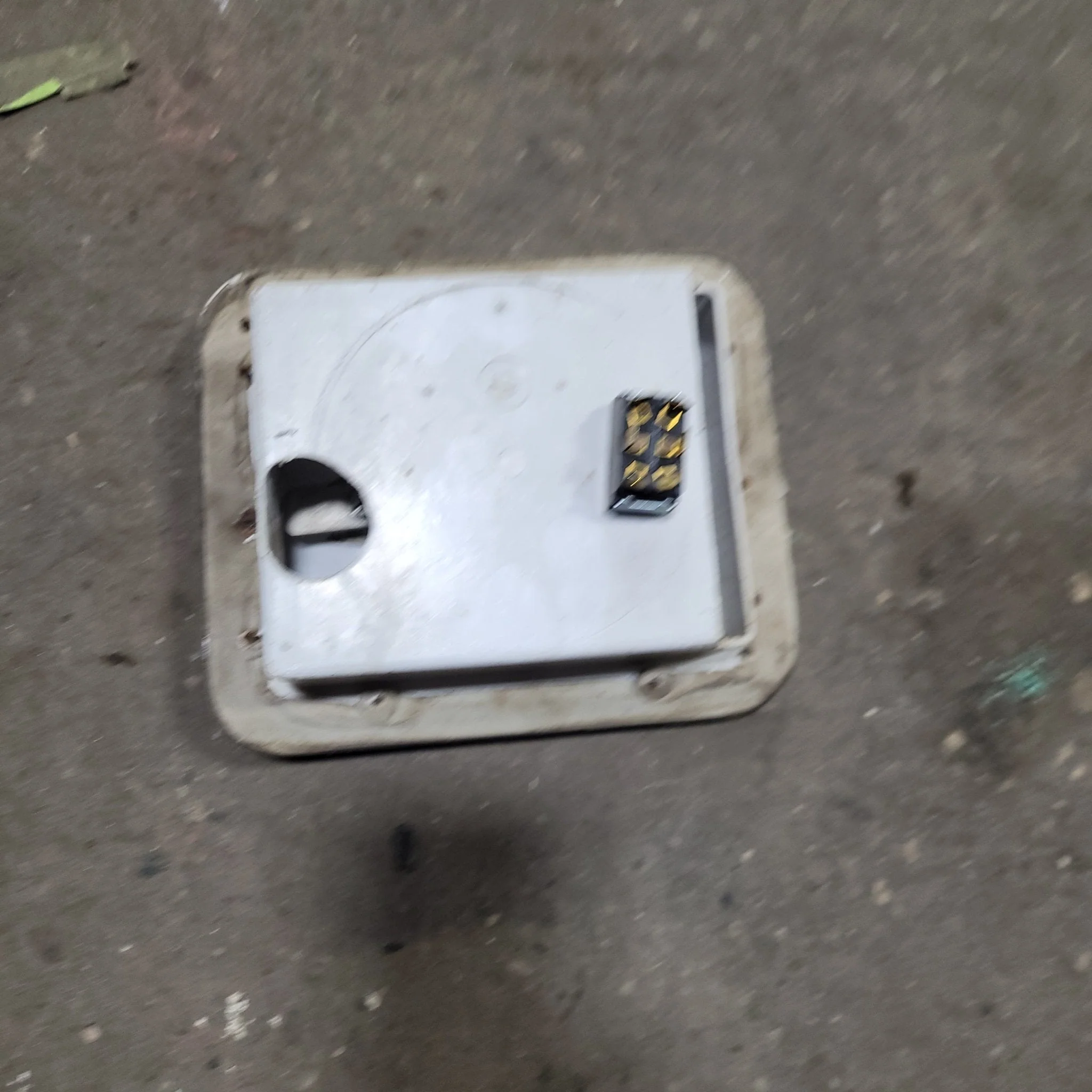 Used 7 3/4" W RV Access Hatch - Image 6