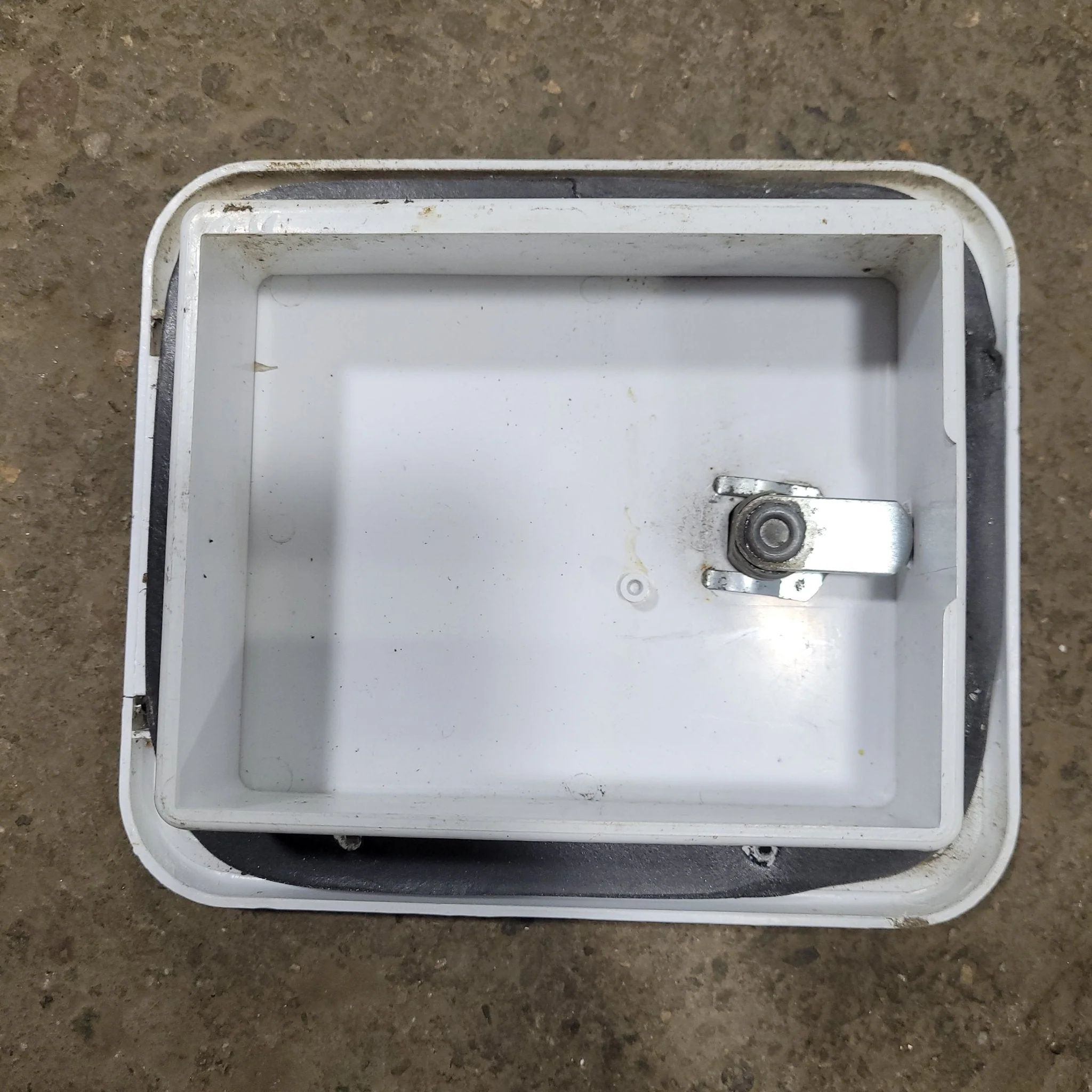 Used 7 5/8" W RV Access Hatch - Image 2
