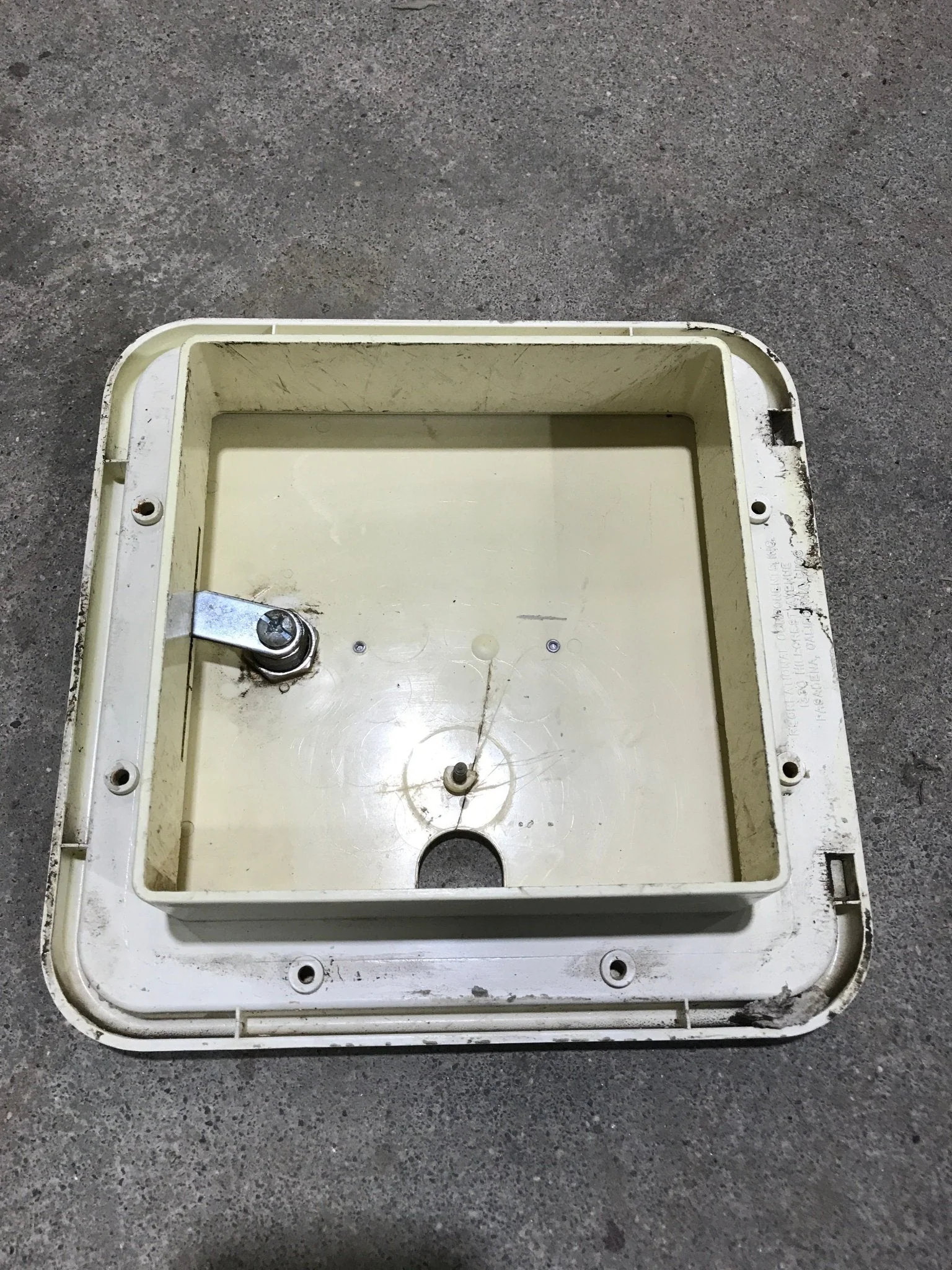 Used 9 1/2" W RV Access Hatch - Image 2
