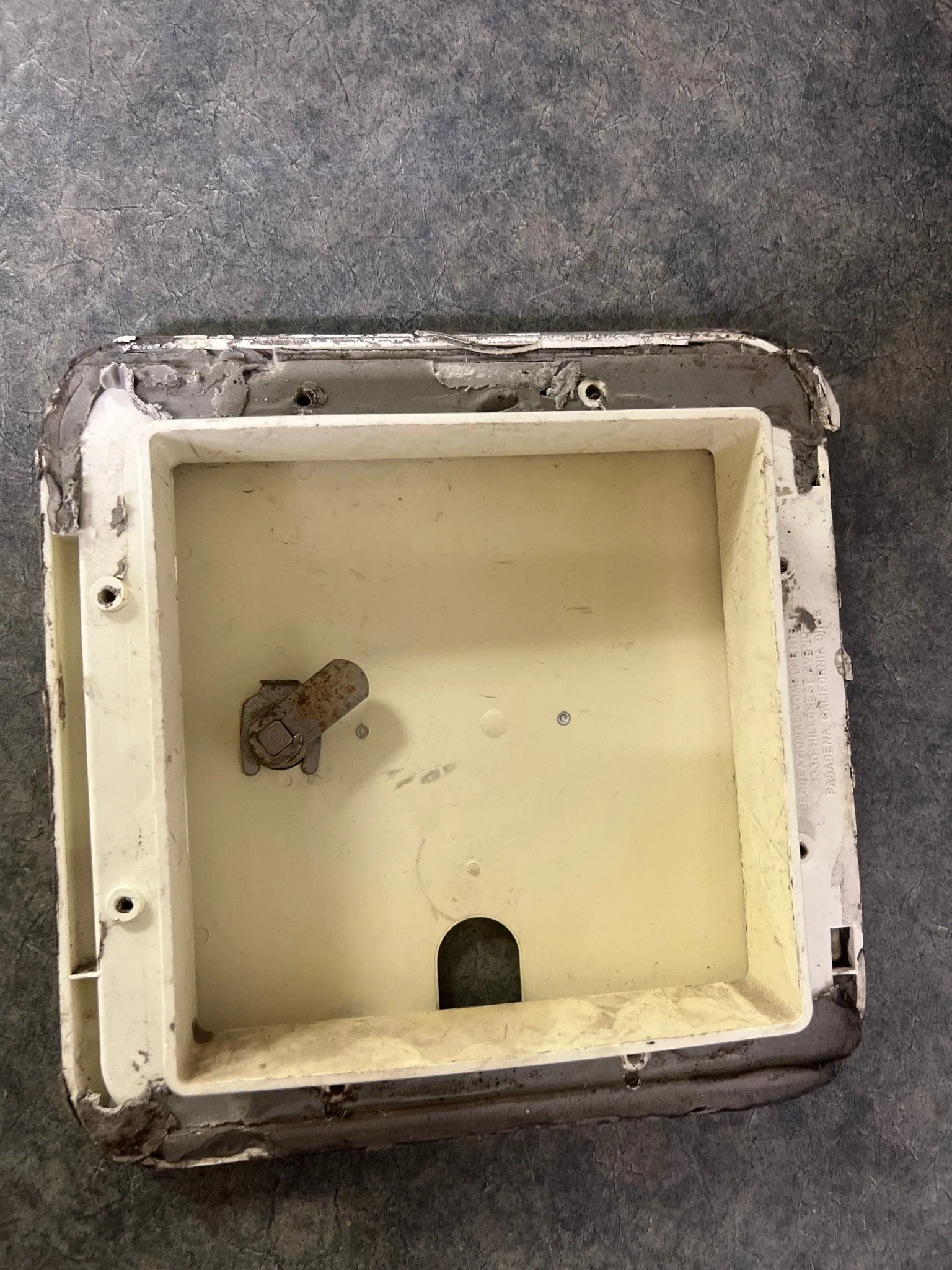 Used 9 1/2" W RV Access Hatch - Image 2