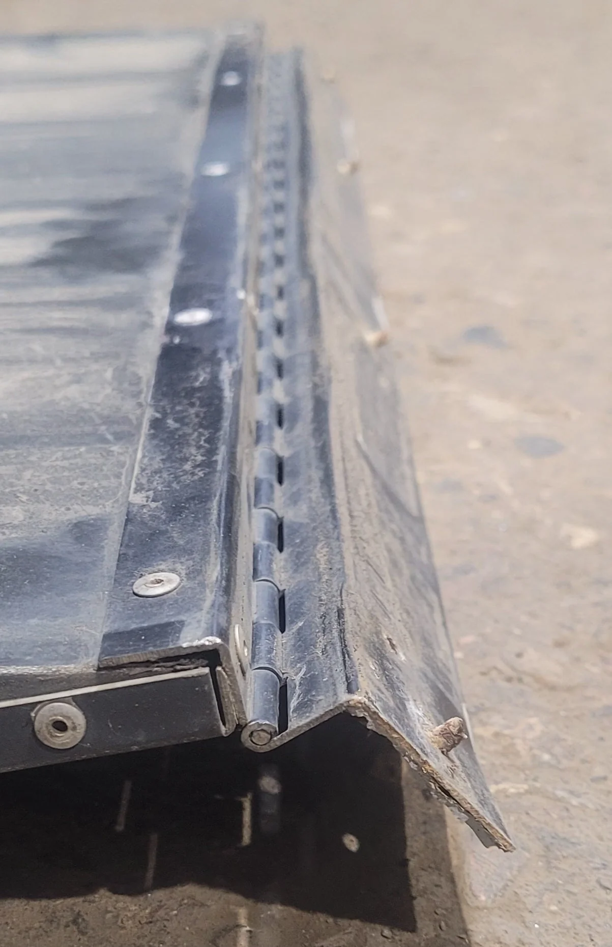 Used Airstream Passenger Side Basement Luggage Door - Image 3