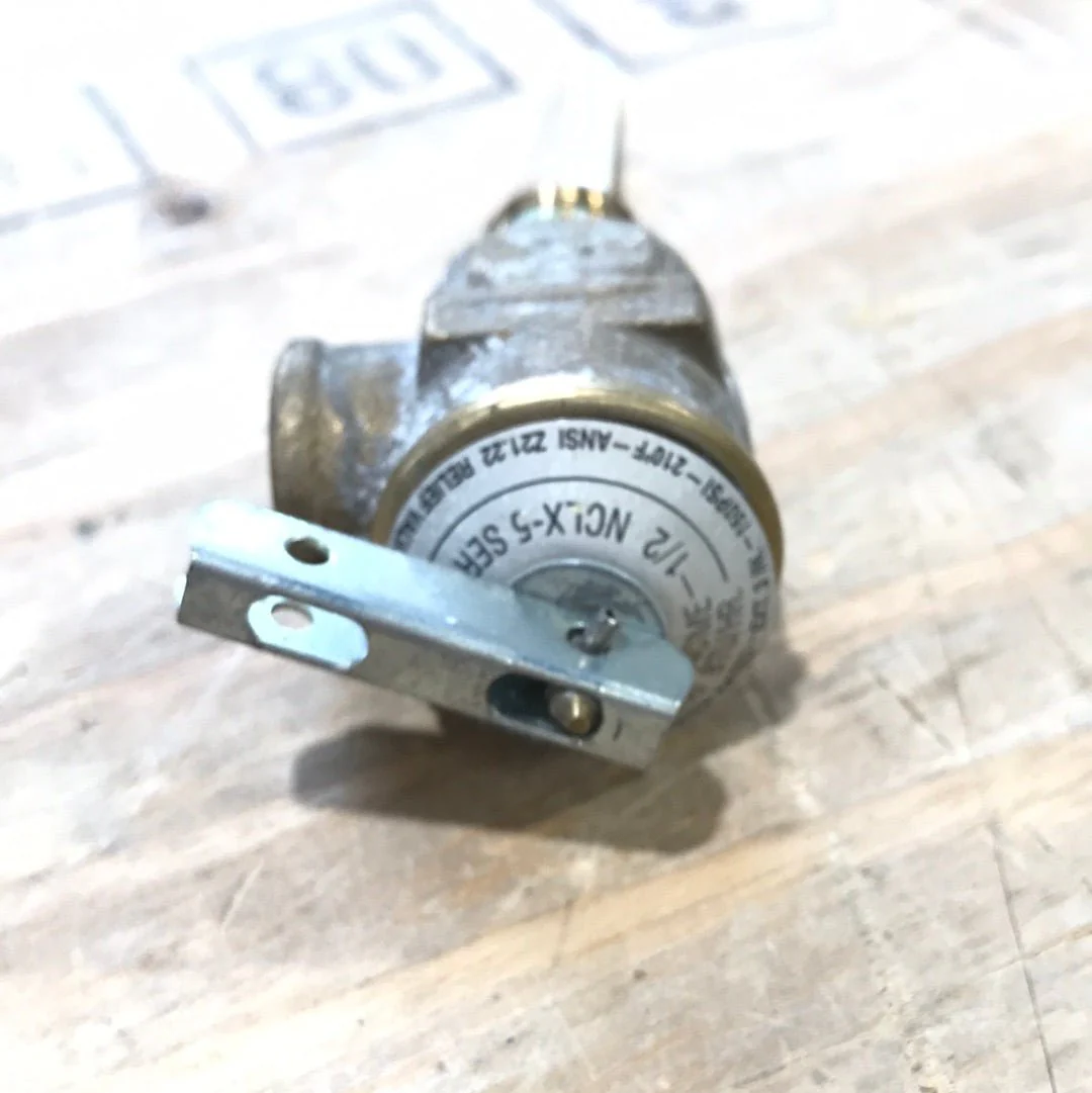 USED Atwood 1/2" Pressure Relief Valve 91604 - Image 2