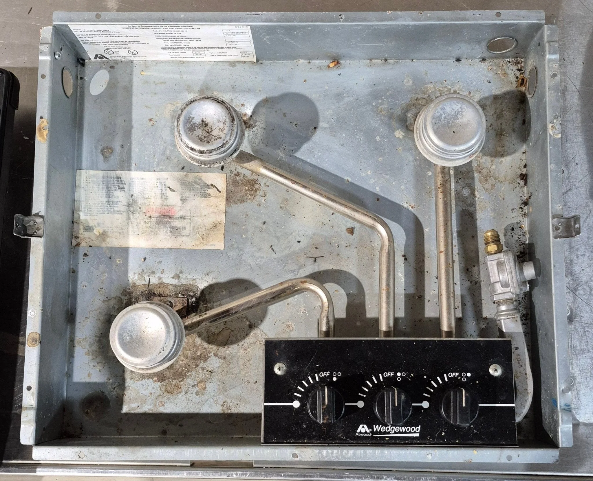 Used Atwood 3 Burner RV Cooktop - D-36 - Image 2