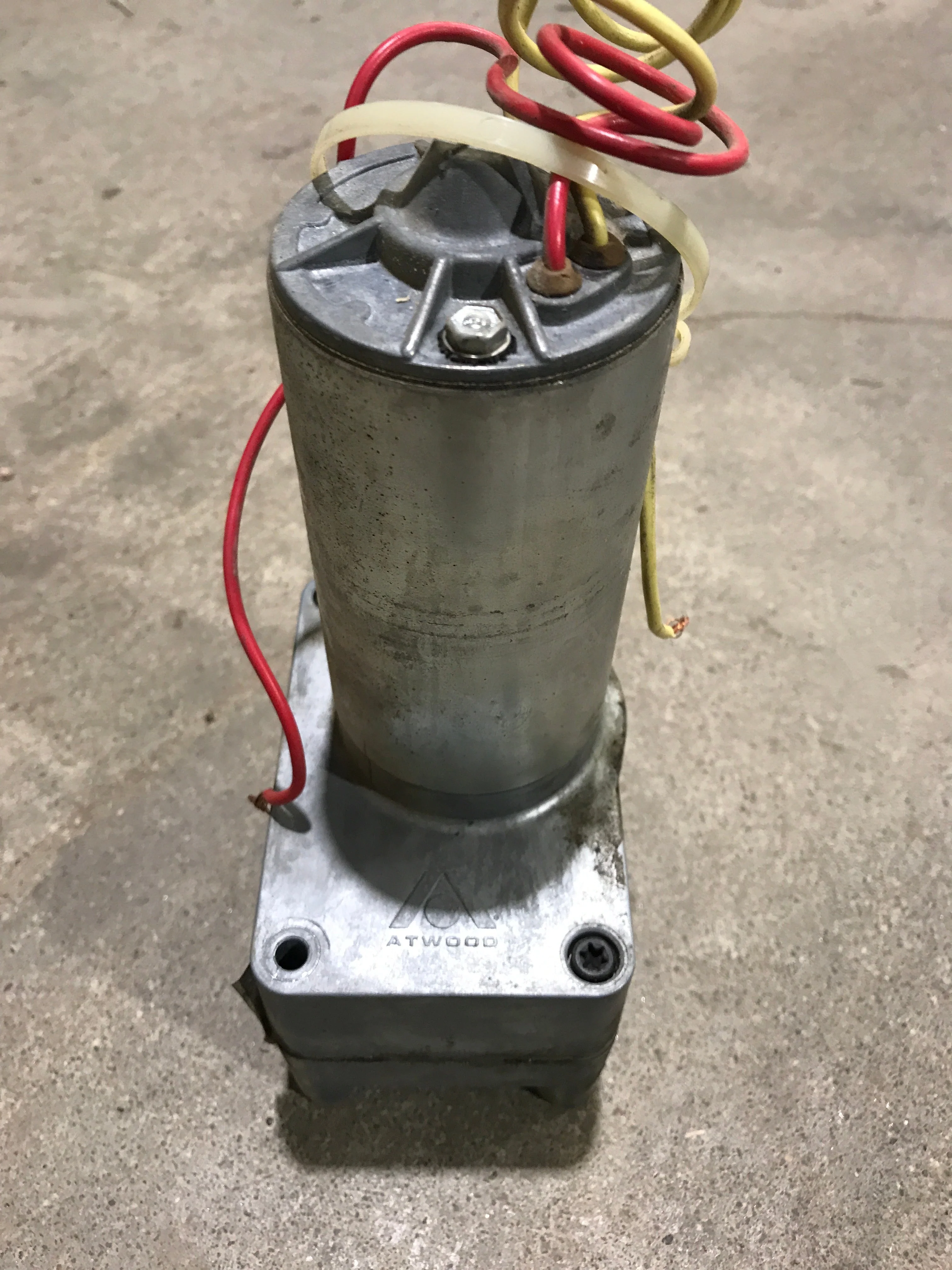 Used Atwood Electric Motor For R.V. Trailer Landing Gear 12VDC - Image 3