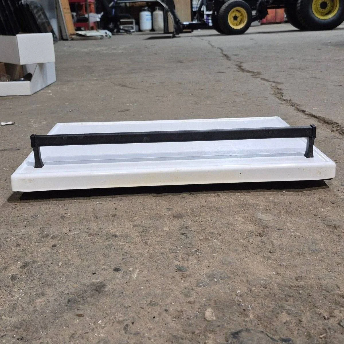 Used Atwood/ Wedgewood Oven Door ,White - 19" x 12 5/8" x 1 3/4" - Image 6