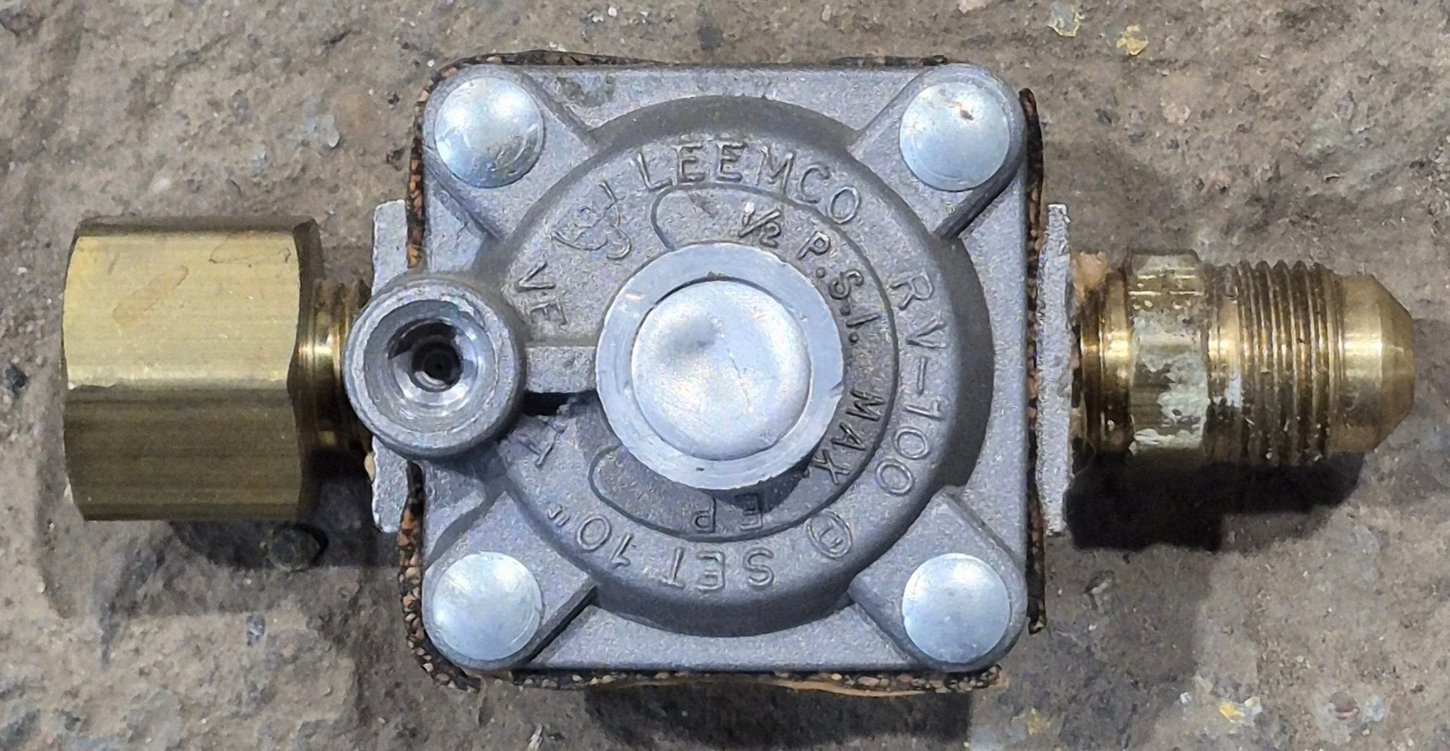 Used Atwood / Wedgewood Propane Regulator