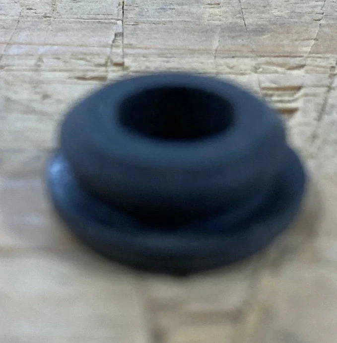 Used Atwood / Wedgewood Rubber Grommet 57049 - SINGLE - Image 2