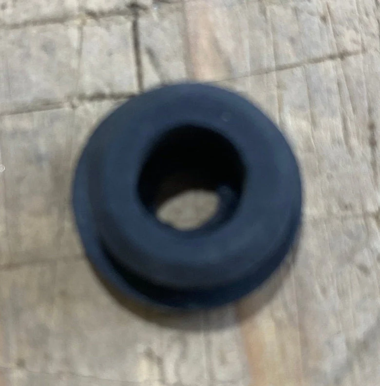 Used Atwood / Wedgewood Rubber Grommet 57049 - SINGLE - Image 3