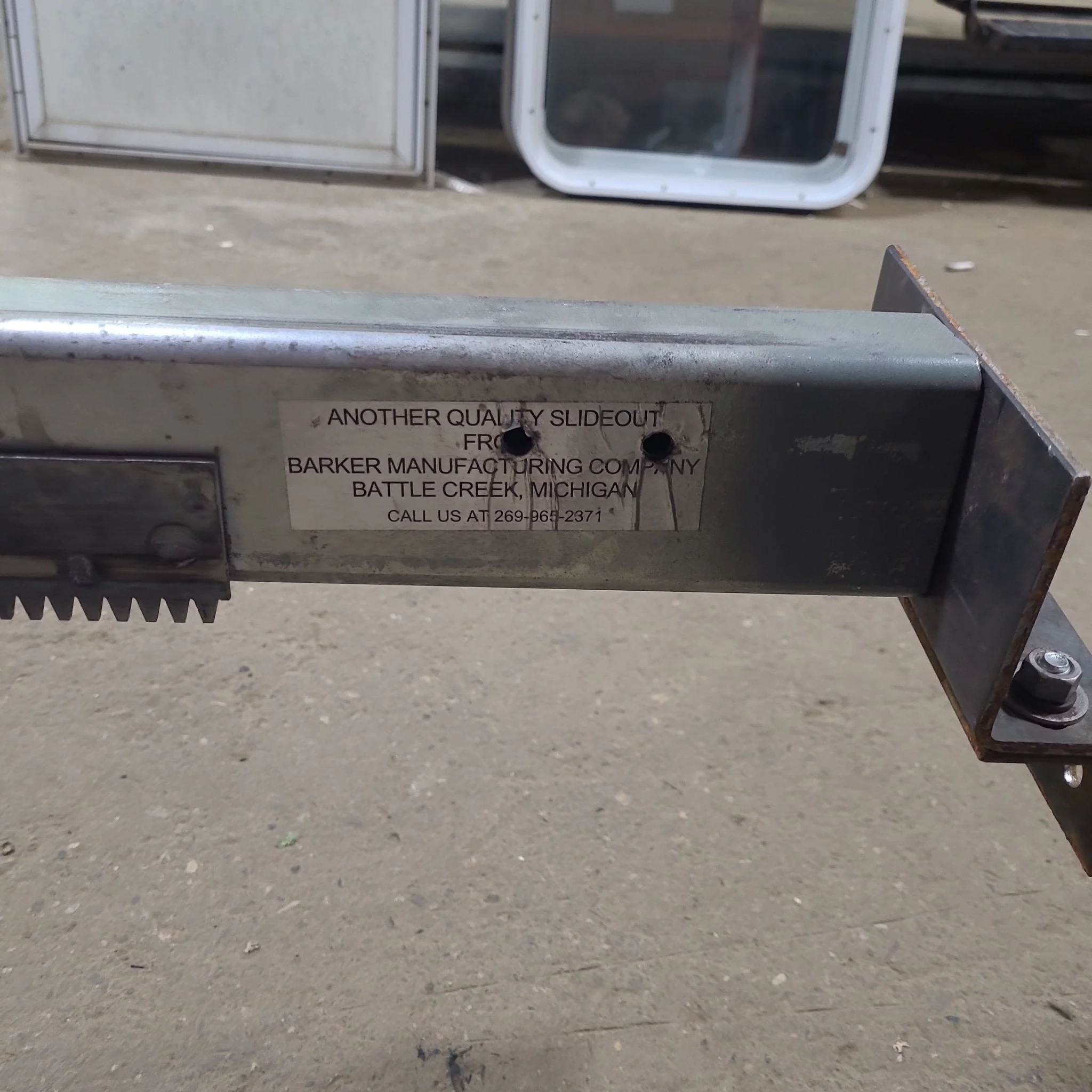 Used Barker Slide Out Track - Rack & Pinion - Image 2