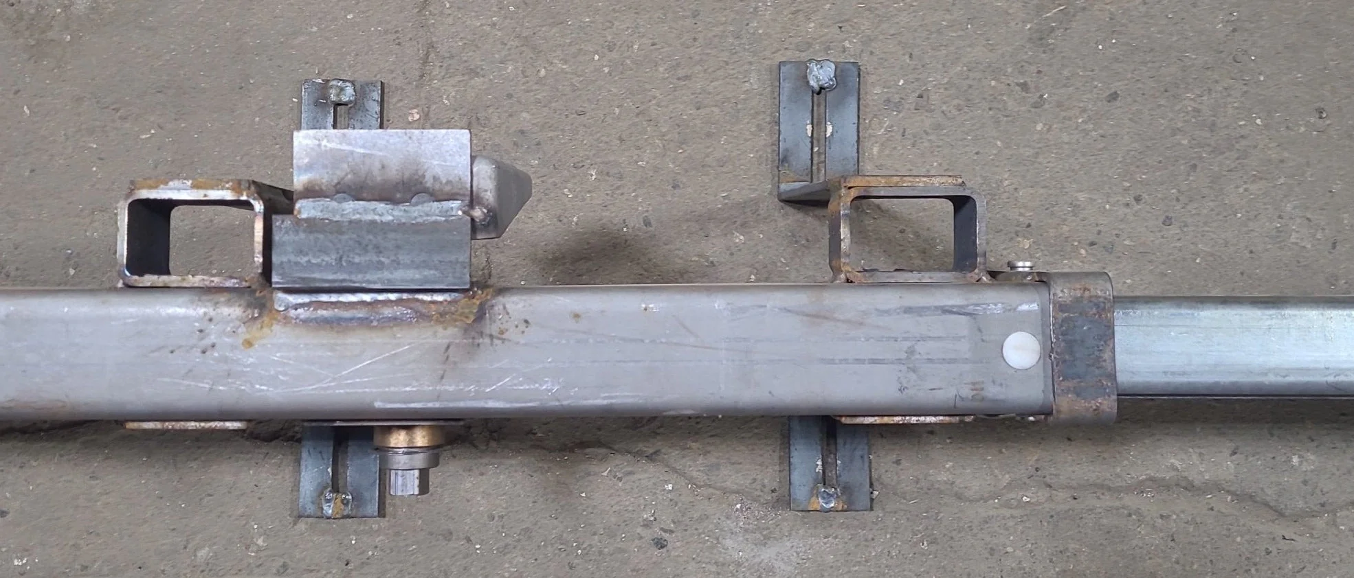 Used Barker Slide Out Track - Rack & Pinion - Image 3
